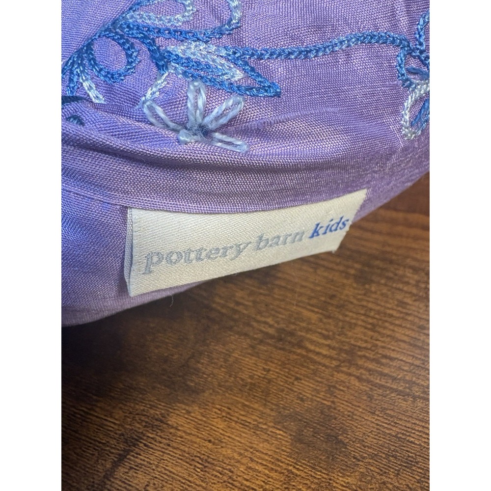 Pottery Barn Kids Throw Pillows Set Of 2 Purple Pink Floral Design Bedroom - Picture 4 of 7
